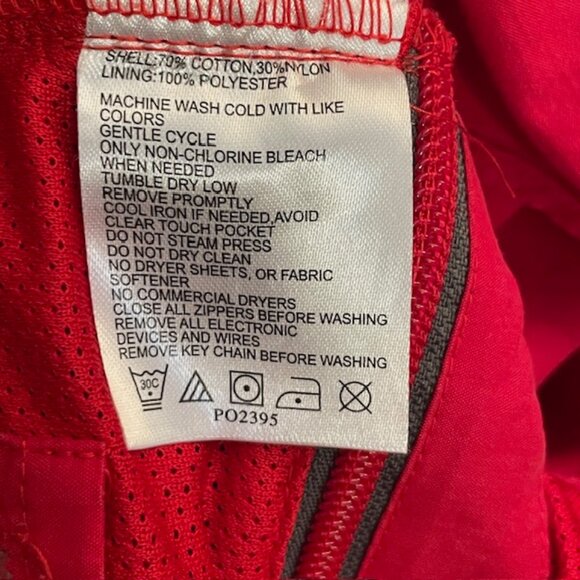 ScotteVest The 101 Travel Vest Multi Pocket Red Small - Picture 13 of 14